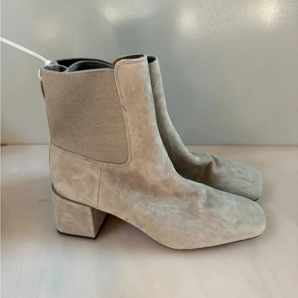 Vince Kimmy Block Heel Suede Leather Ankle Boots Hazelstone Gray Size 10 $395.00
